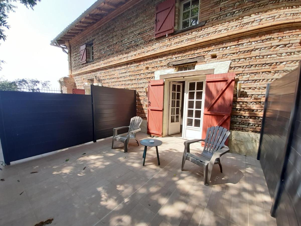 Logis Domaine De Peyrolade Bed & Breakfast Daux Exterior foto