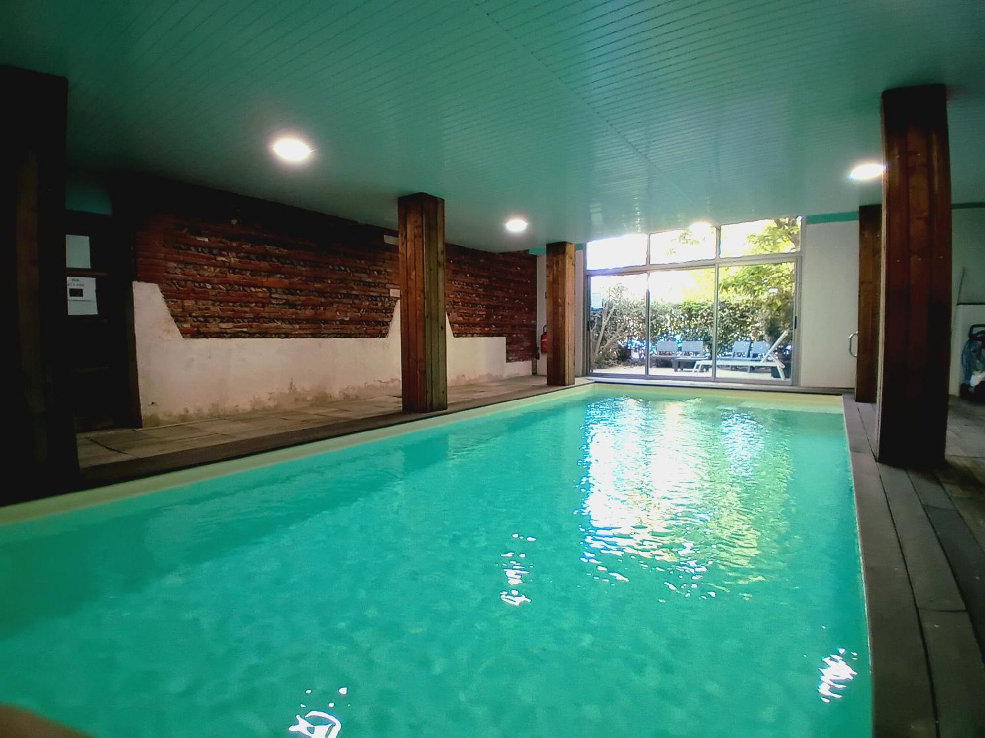 Logis Domaine De Peyrolade Bed & Breakfast Daux Exterior foto