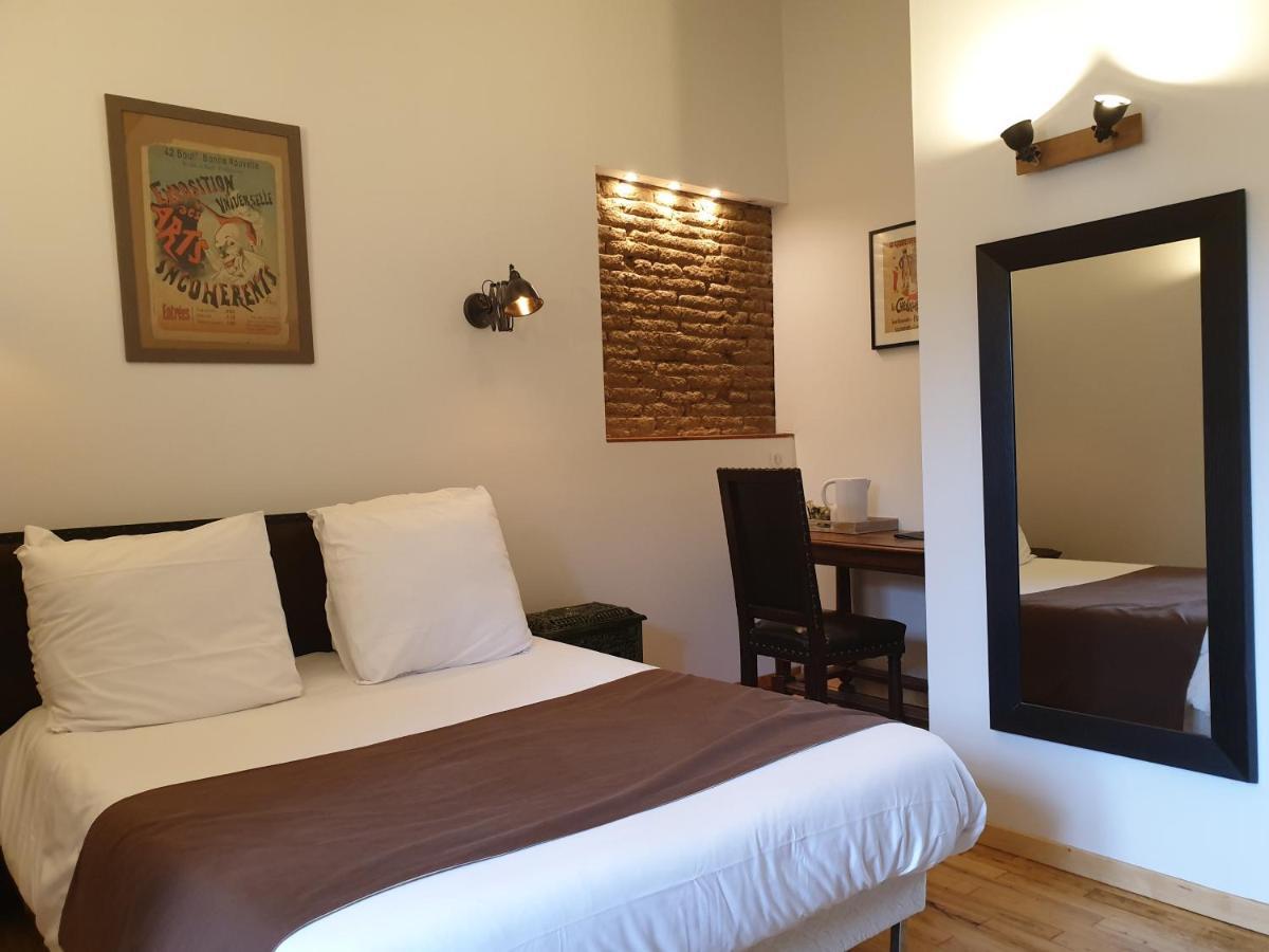 Logis Domaine De Peyrolade Bed & Breakfast Daux Exterior foto